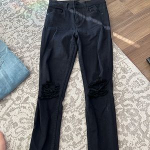 Women’s Express Skinny Ripped Black Jeans